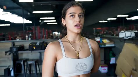 sara saffari kentucky|Sara Saffari: Fitness Influencer, Age, Bio and Net Worth